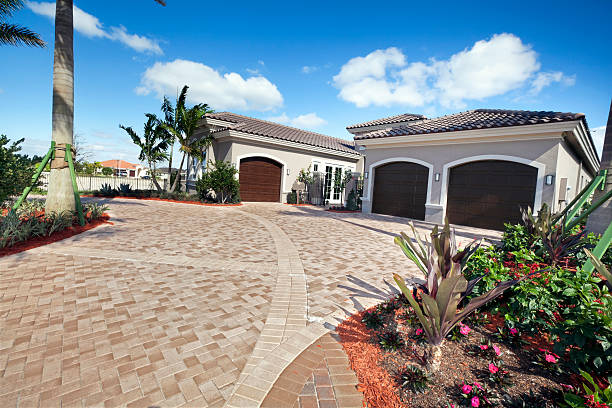 Best Interlocking driveway pavers in Sunnyside, CA